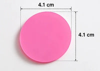 Groessenangabe: Durchmesser 4,1 mal 4,1 Zentimeter